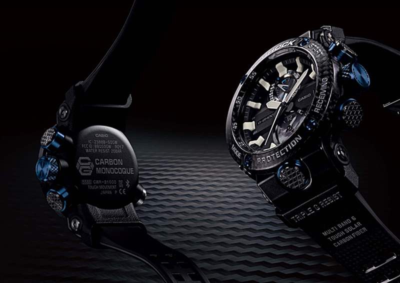 碳纖維材質／太陽能機芯／防水200米／表徑46.2x46.3mm（G-SHOCK官網(wǎng)）