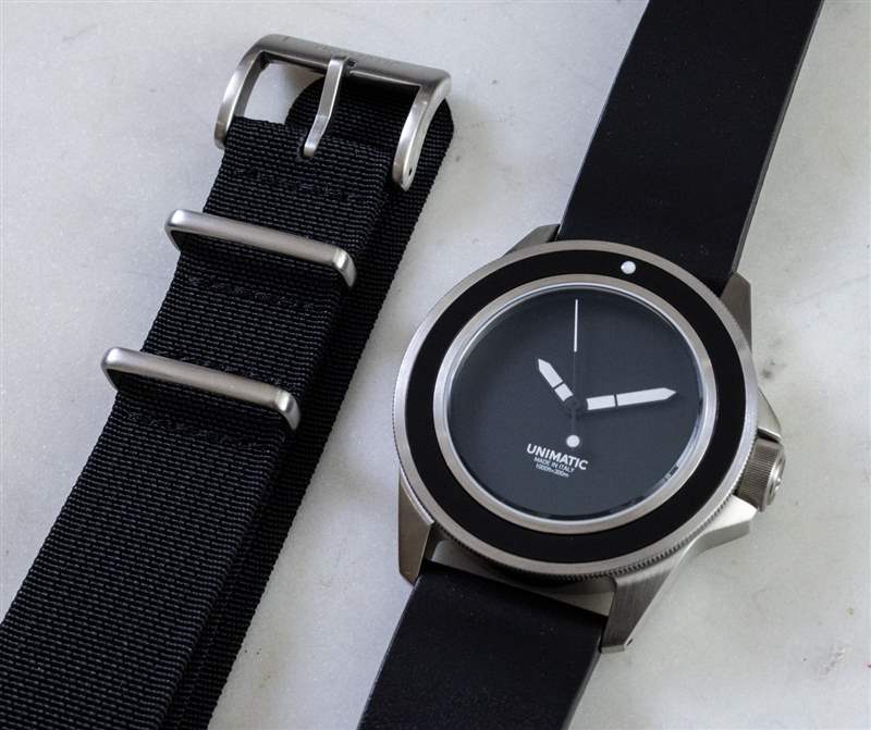 動手：Unimatic Modello Uno U1S-M 手表