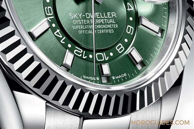 ROLEX - 勞力士天行者Sky-Dweller半金材質(zhì)推出薄荷綠新色，玫瑰金材質(zhì)搭配專(zhuān)屬藍(lán)綠色表盤(pán)