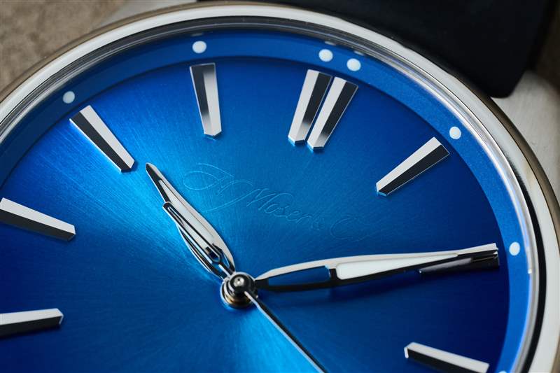 Moser Pioneer Center Seconds 表盤細節(jié)