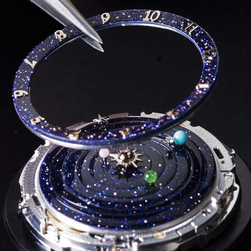 Van Cleef & Arpels梵克雅寶北京揭幕「時(shí)間的詩(shī)篇」限時(shí)體驗(yàn)空間