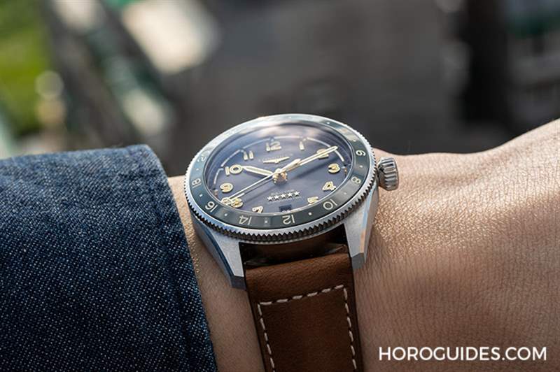LONGINES - 為此地與彼時，都鍍上Golden Hour：浪琴表Spirit Zulu Time，新增18K黃金細節(jié)